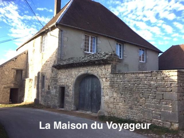 La Maison Du Voyageur 1546 Passavant Esterno foto
